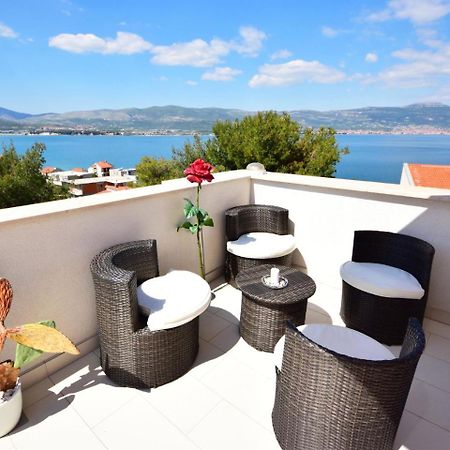 Apartment Anda-1 By Interhome Trogir Eksteriør bilde