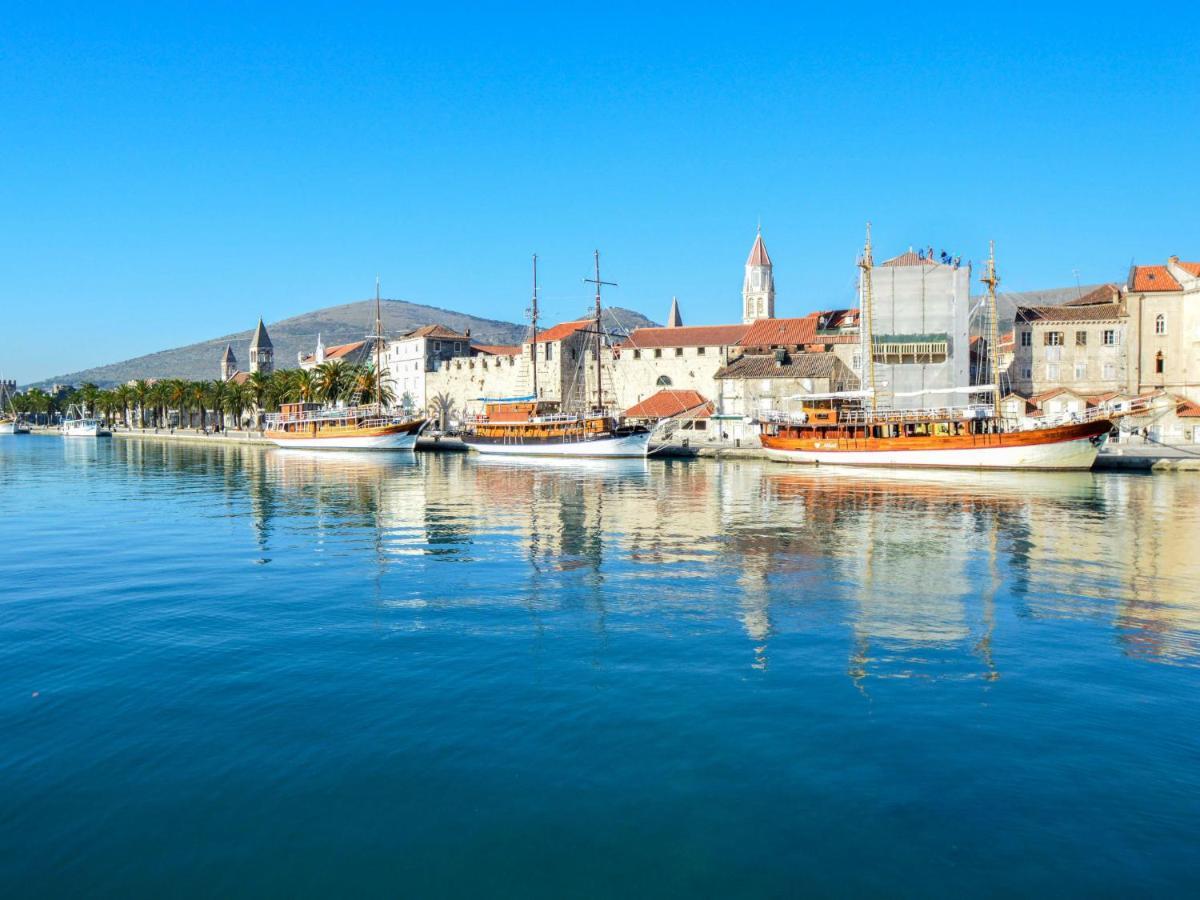Apartment Anda-1 By Interhome Trogir Eksteriør bilde