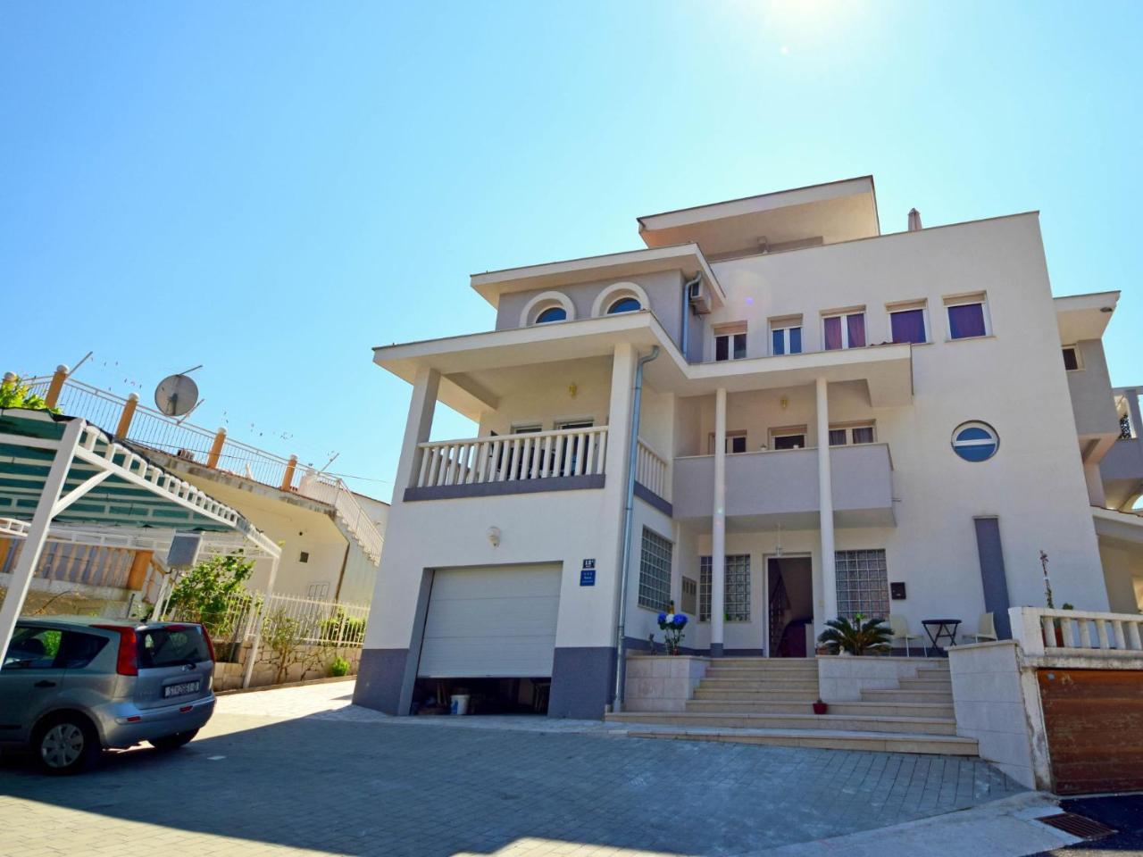 Apartment Anda-1 By Interhome Trogir Eksteriør bilde