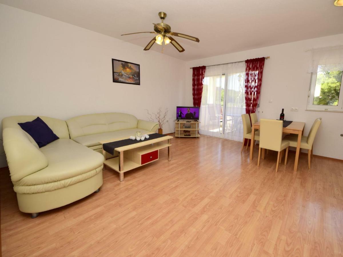 Apartment Anda-1 By Interhome Trogir Eksteriør bilde